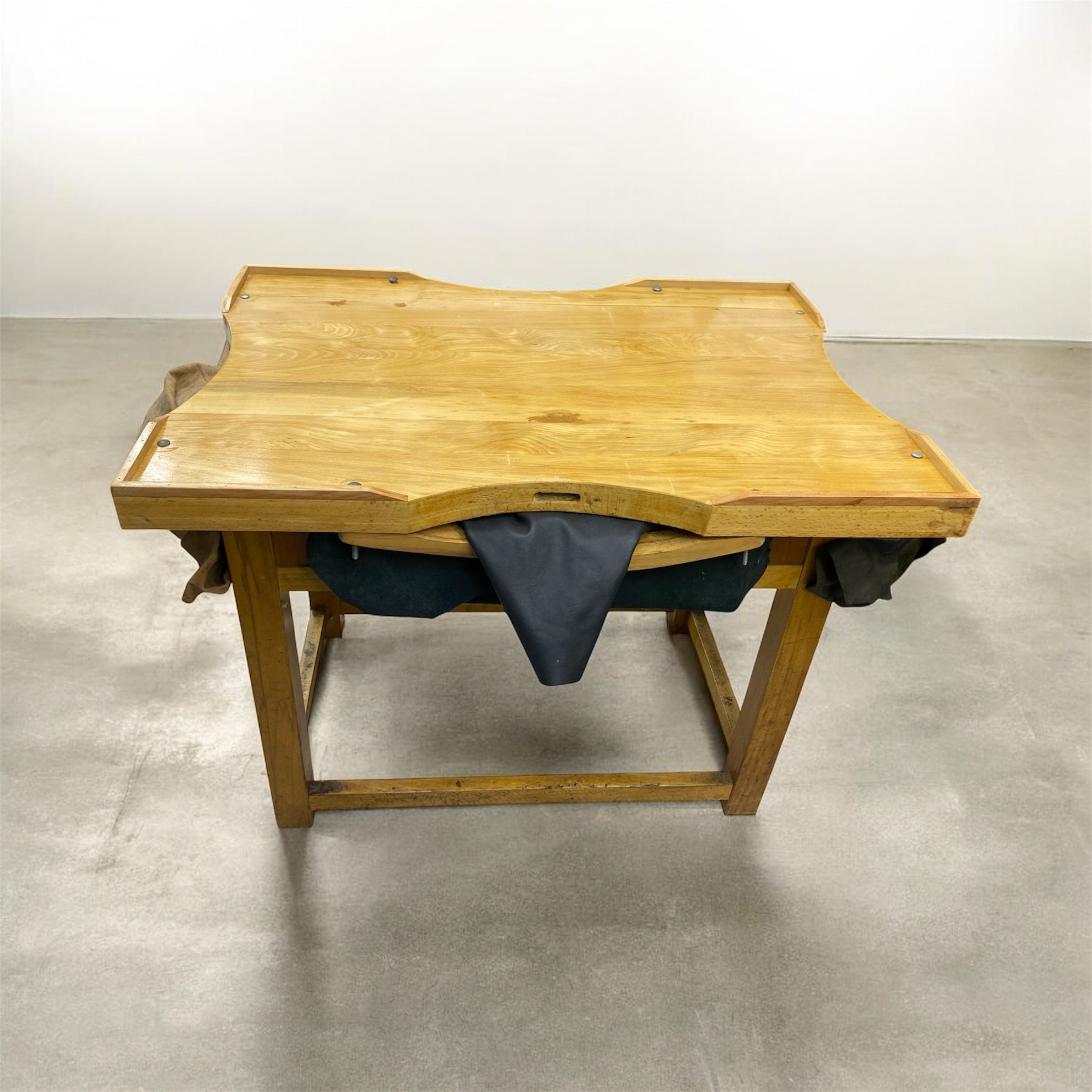 DÖRT KİŞİLİK TEZGAH